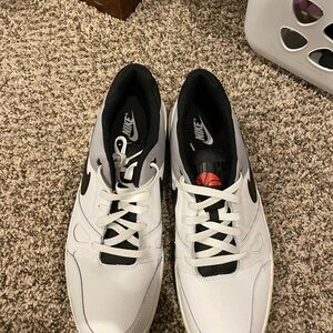 Nike Full Force Lo Men's White and Black Athletic Shoes